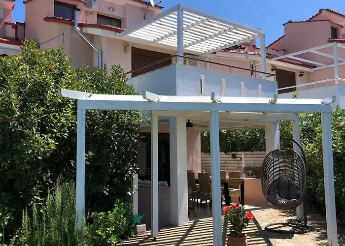 Elia Sunset Ferienhaus *