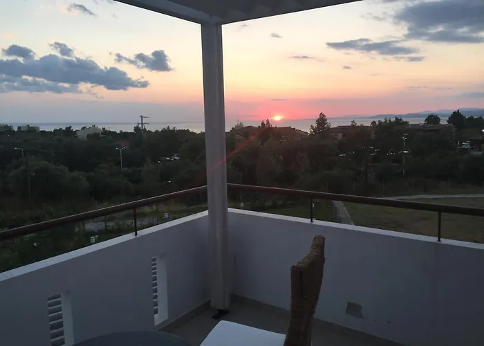Elia Sunset *